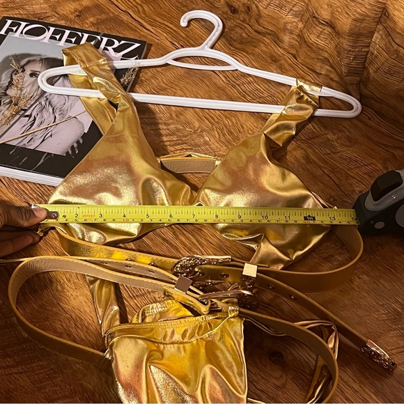 4.Double belted metallic gold one piece bikini size L - Picture 10 of 10